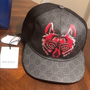 Gucci hat (size large)